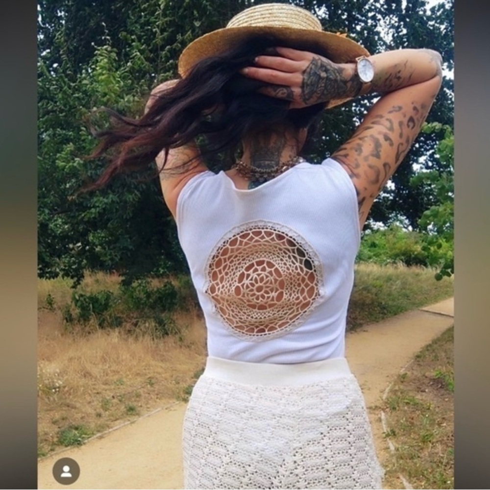 CROCHET RIBBED BODYSUIT